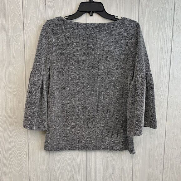 Banana Republic Black White Bell Sleeve Top Size Small - Picture 3 of 3